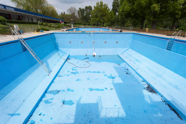 Best Ceiling water damage repair  in Maplewood, MN